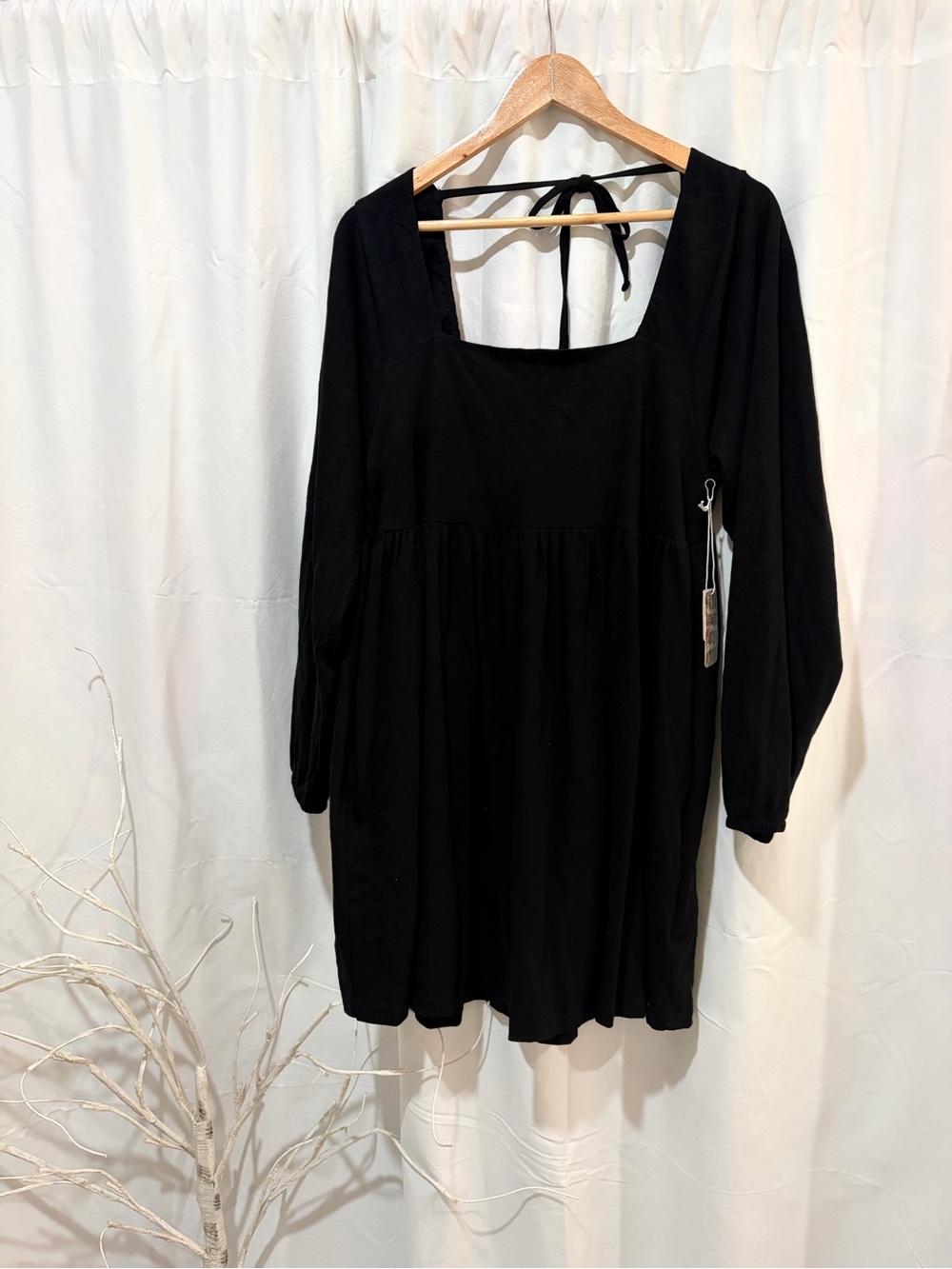 Known supply dress Ambrose dress new